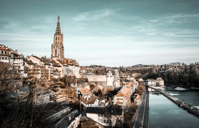 3ème baisse du taux directeur de la BNS en 2024: impact sur l’immobilier suisse